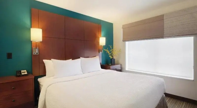Четырёхместный люкс Residence Inn Bismarck North