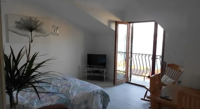 Apartment Nadia, Buchen Sie Ferienwohnung Hotels in Gespanschaft Split-Dalmatien mit Pool, Schwimmbad