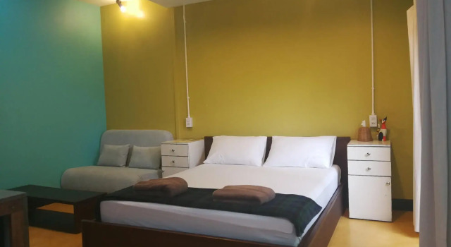 Студия 60 Blue House
