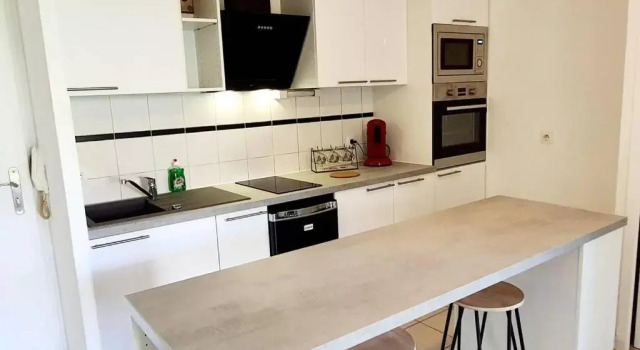 Charmant appartement avec terrasse et jardin au calme Proche Bus Métro, Rezerwuj Apartament Tuluza 