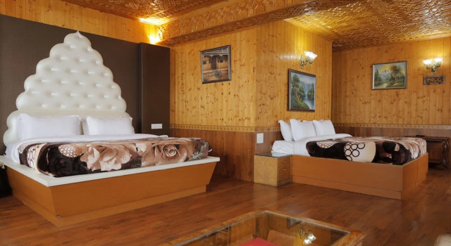 Люкс Royal Park Hotel