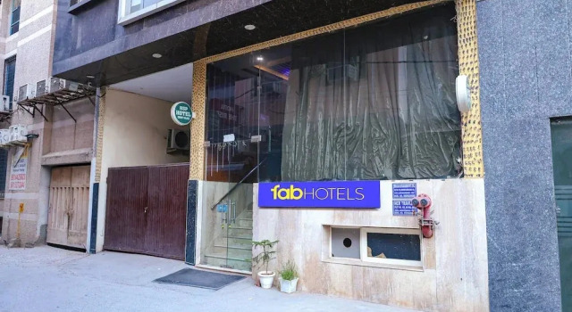 FabHotel Reconnect Suites - Near IGI Airport - New Delhi