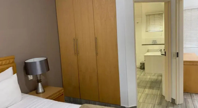 Люкс Airport Inn and Suites