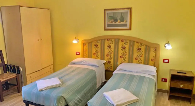 Двухместный номер Standard Albergo Cinzia