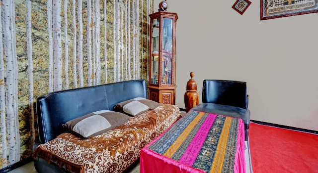 OYO 90375 P10 Syariah, Prenota Hotel Malang East Java, vicino a Taman Krida Budaya Jawa Timur