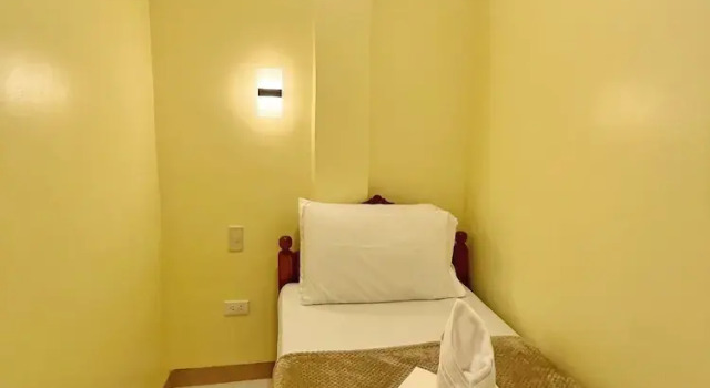 Ekonomiczny jednoosobowy pokój Cozy Coron Inn