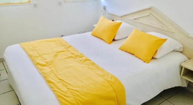 Апартаменты с 2 комнатами Hôtel Méditerranée
