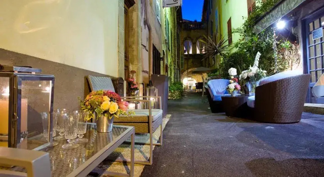 Boutique Village Studio