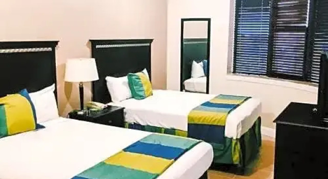 Run of House 19 Atlantic Hotel