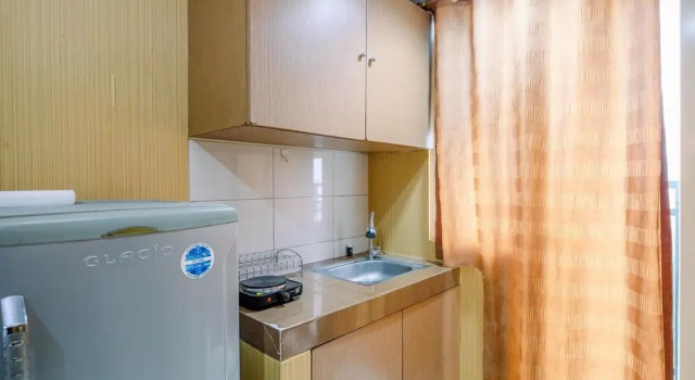 Comfort And Modern Studio At Margonda Residence 4 Apartment