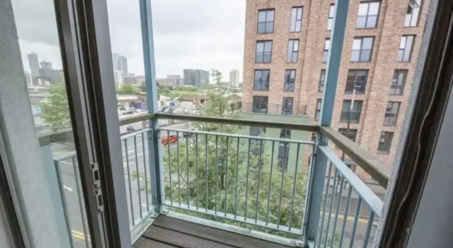 Апартаменты Novanest Salford Apartment