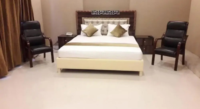 Hotel Days INN