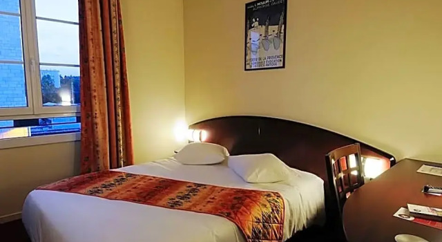 Номер Classic Campanile PRIME - Caen Centre Gare