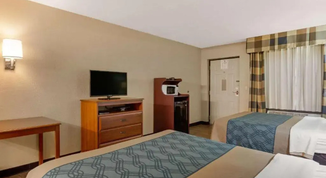 Двухместный семейный номер Standard Econo Lodge Belton - Kansas City South