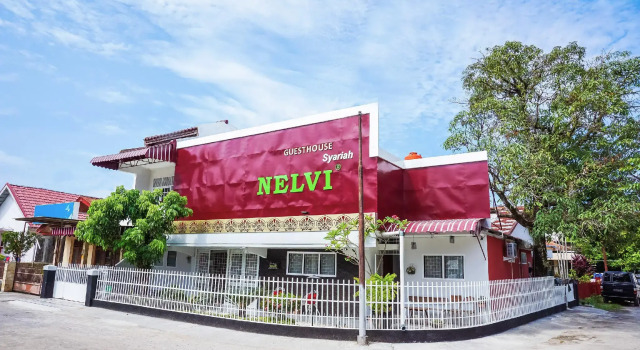 Hotel O Jalan Jenderal Sudirman Near Imam Bonjol Square Formerly Nelvi Guest House, Book Guesthouse Cheap Hotels in Padang