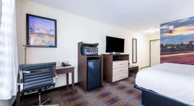 Номер Standard Clarion Pointe Madison-Huntsville
