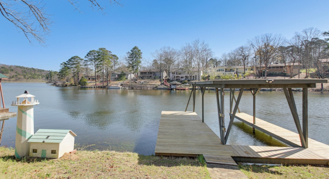 Tranquil Family Retreat w/ Views on Lake Desoto, Забронировать Дом для отпуска Виллы Арканзаса, Вилла