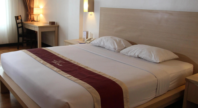 Номер Superior Hotel Ebony Batulicin
