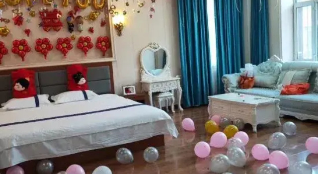 Qibin Haoting Hotel, Book Hotel Hegang Heilongjiang
