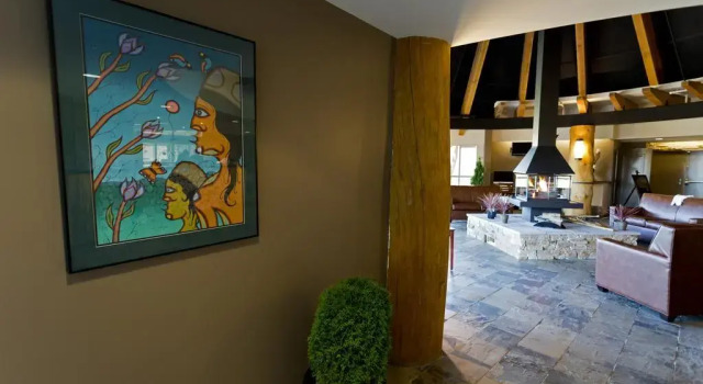 Manitoulin Hotel and Conference Centre, Rezerwuj Hotel Hotele w Little Current z basenem, Basen