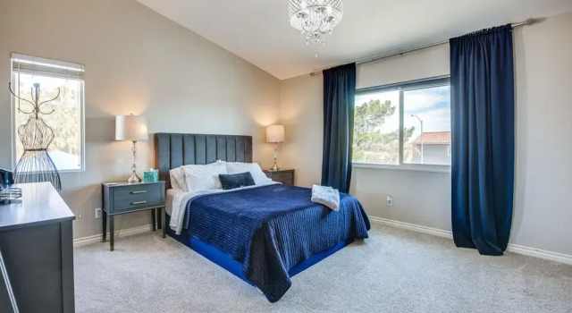 Large Las Vegas Home w/ Pool, Hot Tub + Game Room, Prenota Casa vacanze Ville a Paradise., Villa