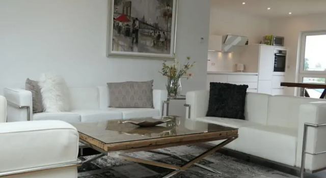 "penthouse Apartment on the Water", 预订 公寓 雷希林 Muritz