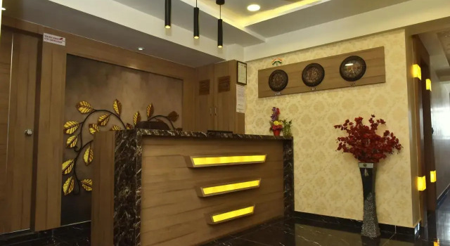 Royal King by Sky Stays Hotel, Rezervovat Hotel Hotely v Gujarat s parkováním, Parkování