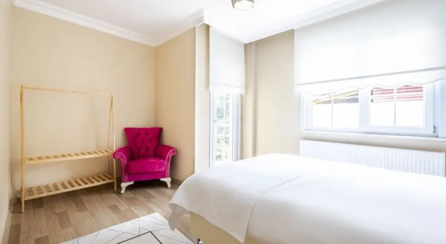 Peaceful Flat With Balcony in Kartepe, 预订 酒店 卡特佩 杰尔宾特