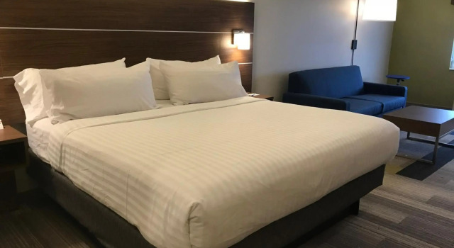Holiday Inn Express Hotel & Suites Rochester - Victor by IHG, Rezerwuj Hotel Victor Finger Lakes