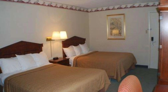 Quality Inn New Liskeard, Buchen Sie Hotel New Liskeard Ontario