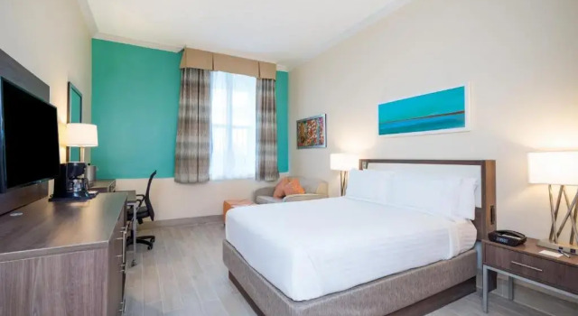 Двухместный номер Standard Holiday Inn Express & Suites Nassau by IHG