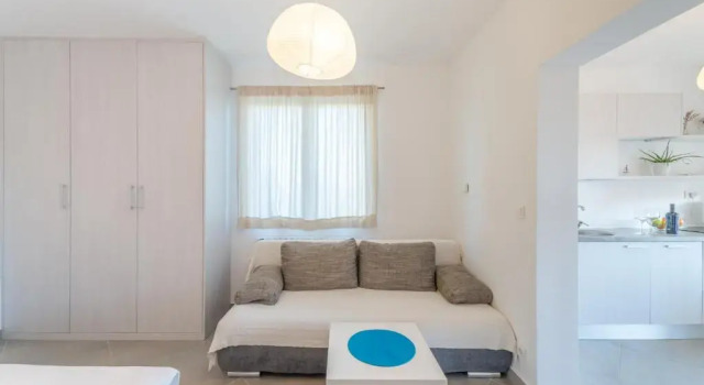 Студия Apartments Keran
