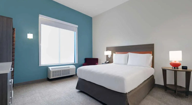 Номер Standard Home2 Suites By Hilton Salem