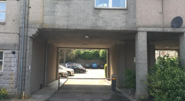 Апартаменты Pineapple Apartments