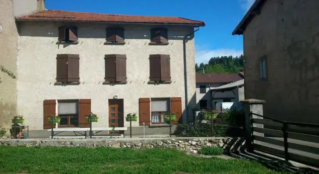 Gite Orgève, Réserver Appartement Camurac Corbières