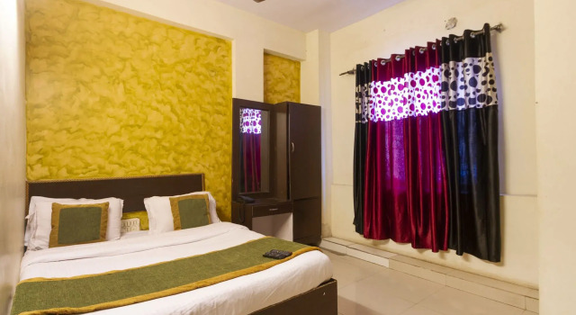 Hotel Rinn Lakdikapul, Забронировать Отель Хайдарабад Hyderabad Region, рядом с Археологический музей штата