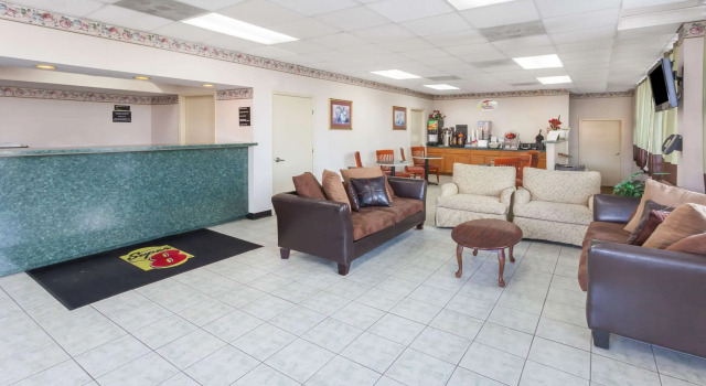 Super 8 Manassas, Varaa Mini-hotelli Manassas 
