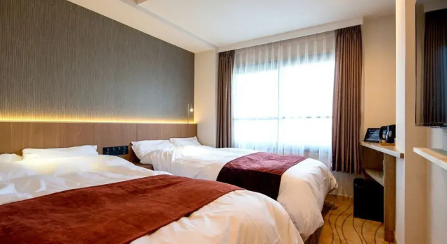 热海海洋宾馆(Atami Ocean Hotel), Забронировать Отель Отели Атами 3 звезды, рядом с Горячие источники Атами, 3*