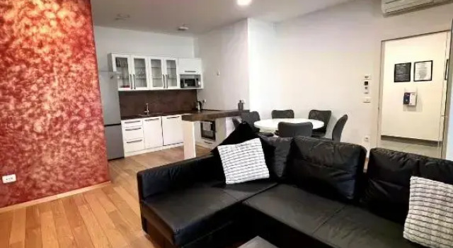 Argo Apartments
