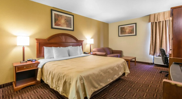 Quality Inn Colorado Springs South