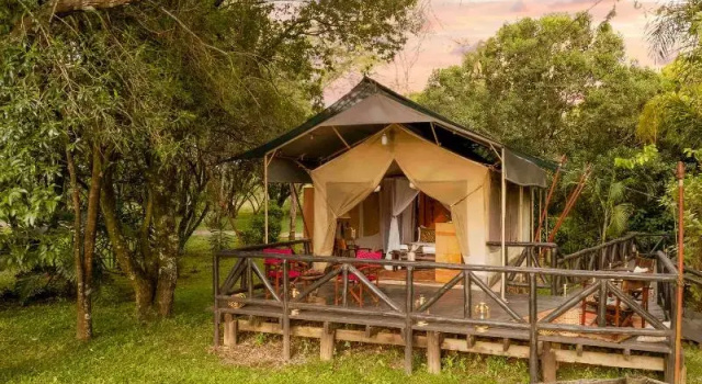 Тент Fairmont Mara Safari Club