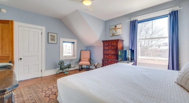 Коттедж Historic Casco Bay Home on Great Diamond Island