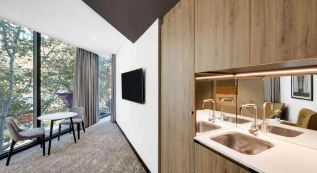 Люкс Executive Vibe Hotel North Sydney