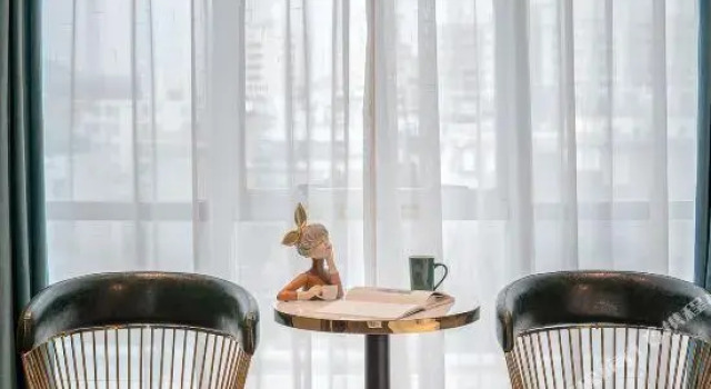 Wuyu Boutique Chain Hotel (Shenzhen Longhua Metro Station)