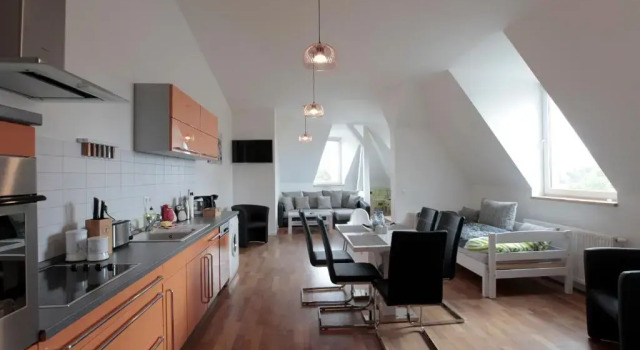Loftapartment Süd, Buchen Sie Ferienwohnung Süd Leipzig