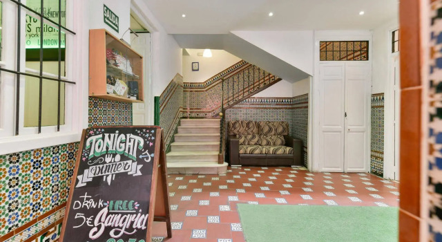 Feel Hostels City Center