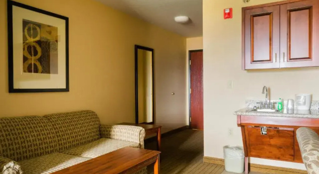 Люкс Holiday Inn Express Hotel & Suites Acme-Traverse City by IHG