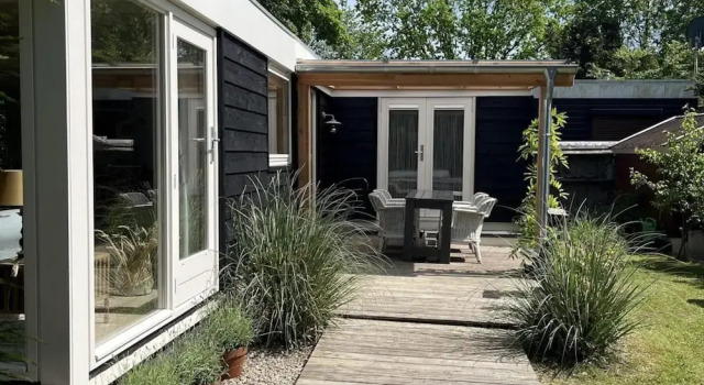 Коттедж Chalet for Four Guests Near Beach