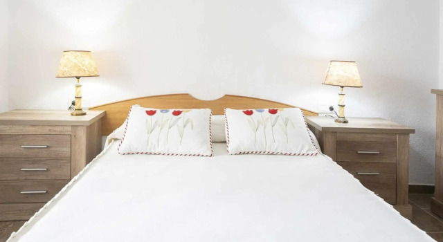 Delfín san juan, Prenota Hotel Hotel a Pamplona con parcheggio, Parcheggio