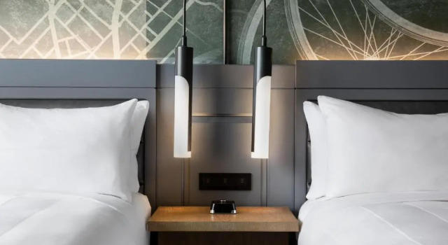 Marriott Dallas Uptown, Забронировать Отель Uptown Dallas Даллас, рядом с Арена "Американ Эйрлайнс"